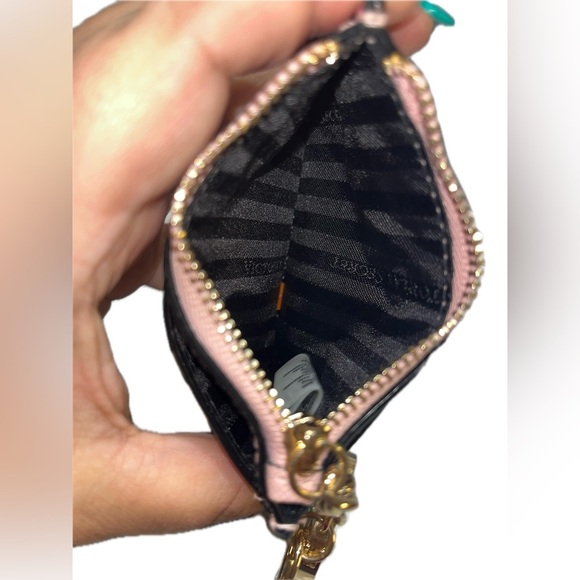 Victoria Secret V Logo Pink Striped Card Case w/Keyring - Picture 4 of 6